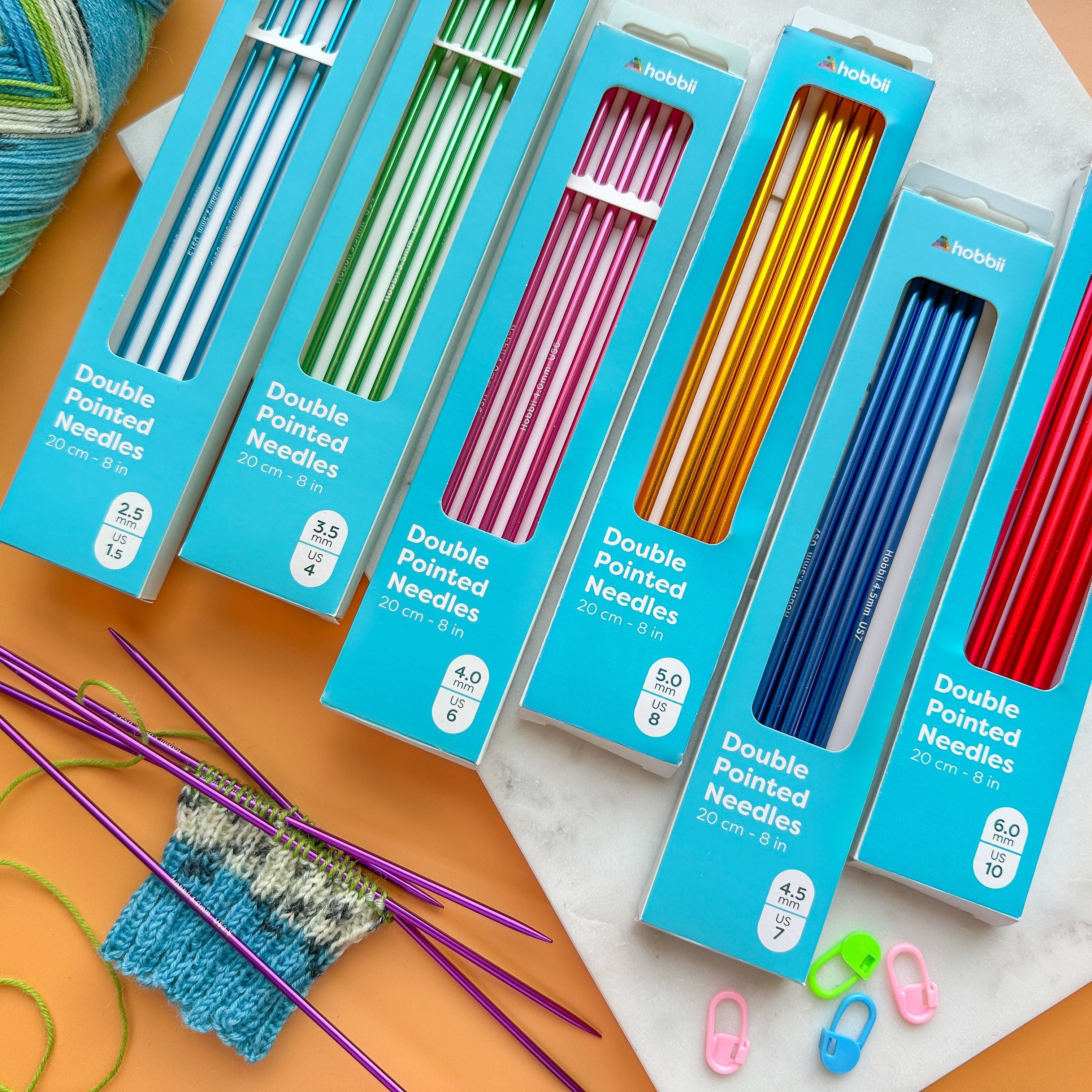 hobbii-alu-strumpfstricknadeln-2-5mm-20cm-set-bunt image 7
