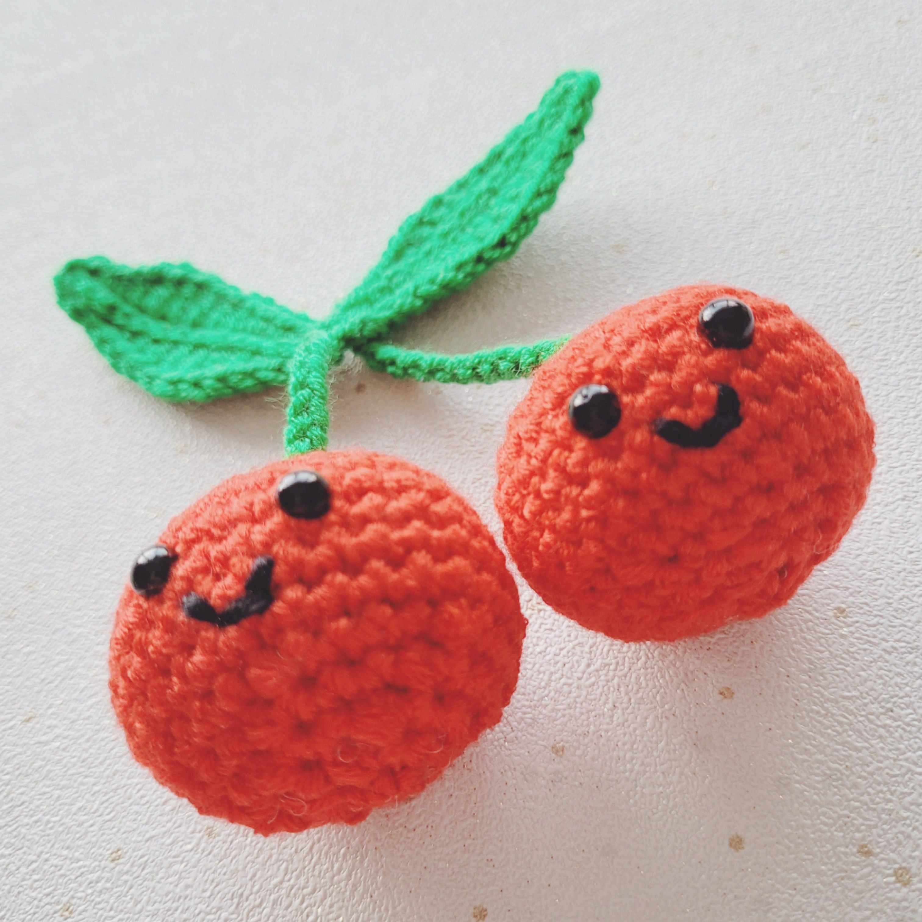 hobbii-anleitungen-cheerful-cherries-amigurumi-h-kelanleitung-11cm image 2
