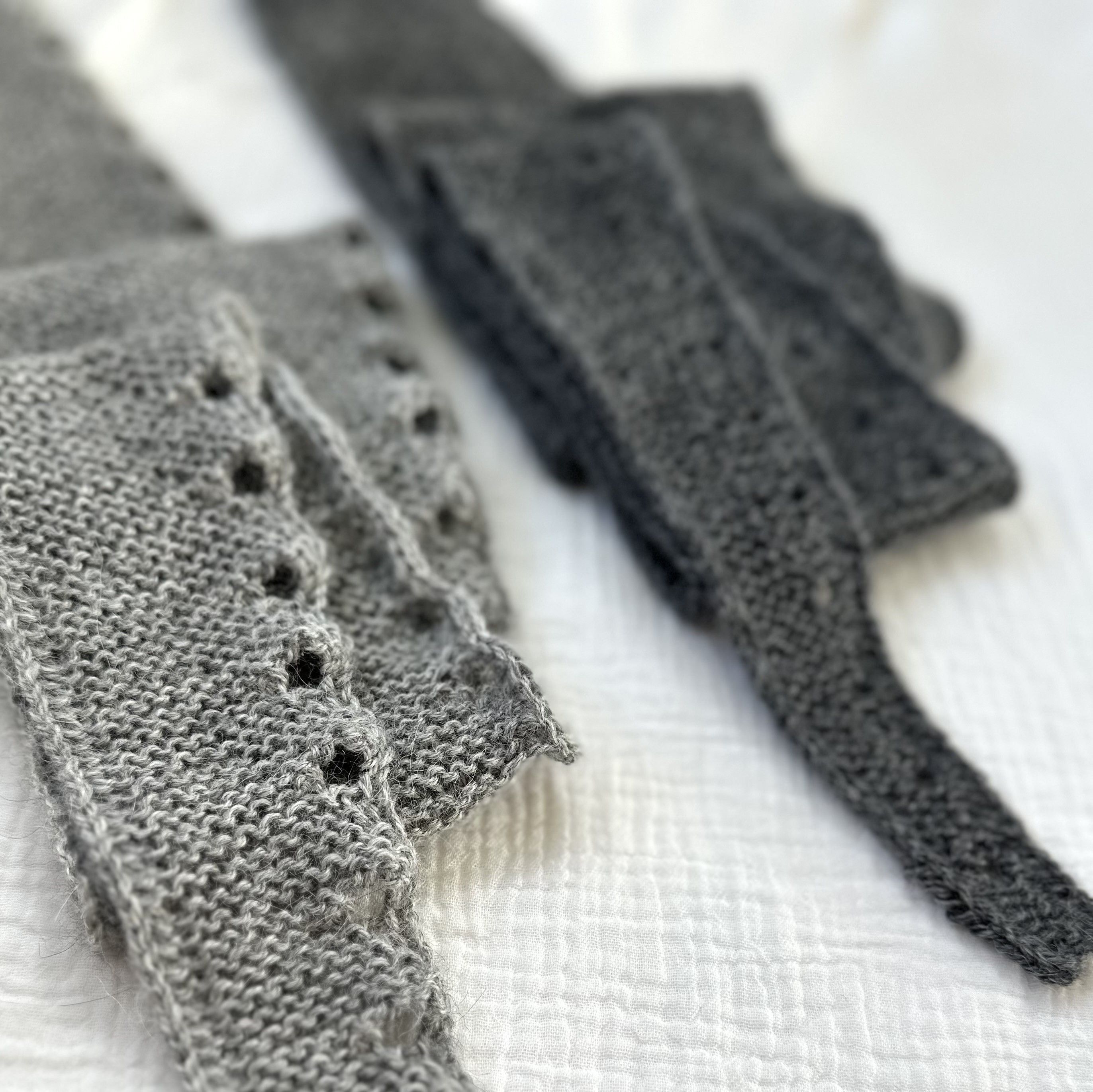 hobbii-norma-nellie-halstuch-strickanleitung-nellie image 2