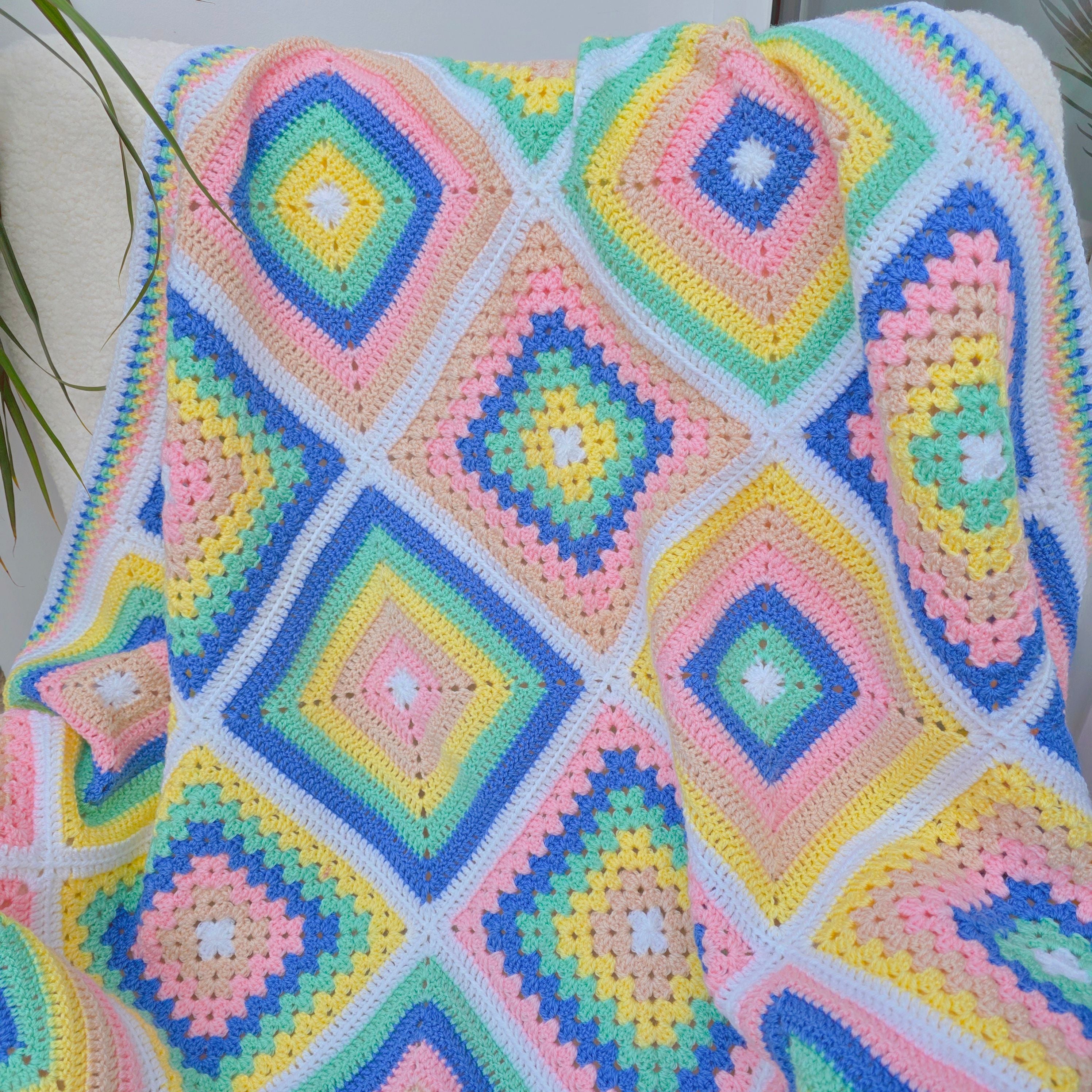 hobbii-pulse-festival-h-kelanleitung-decke-granny-squares image 2