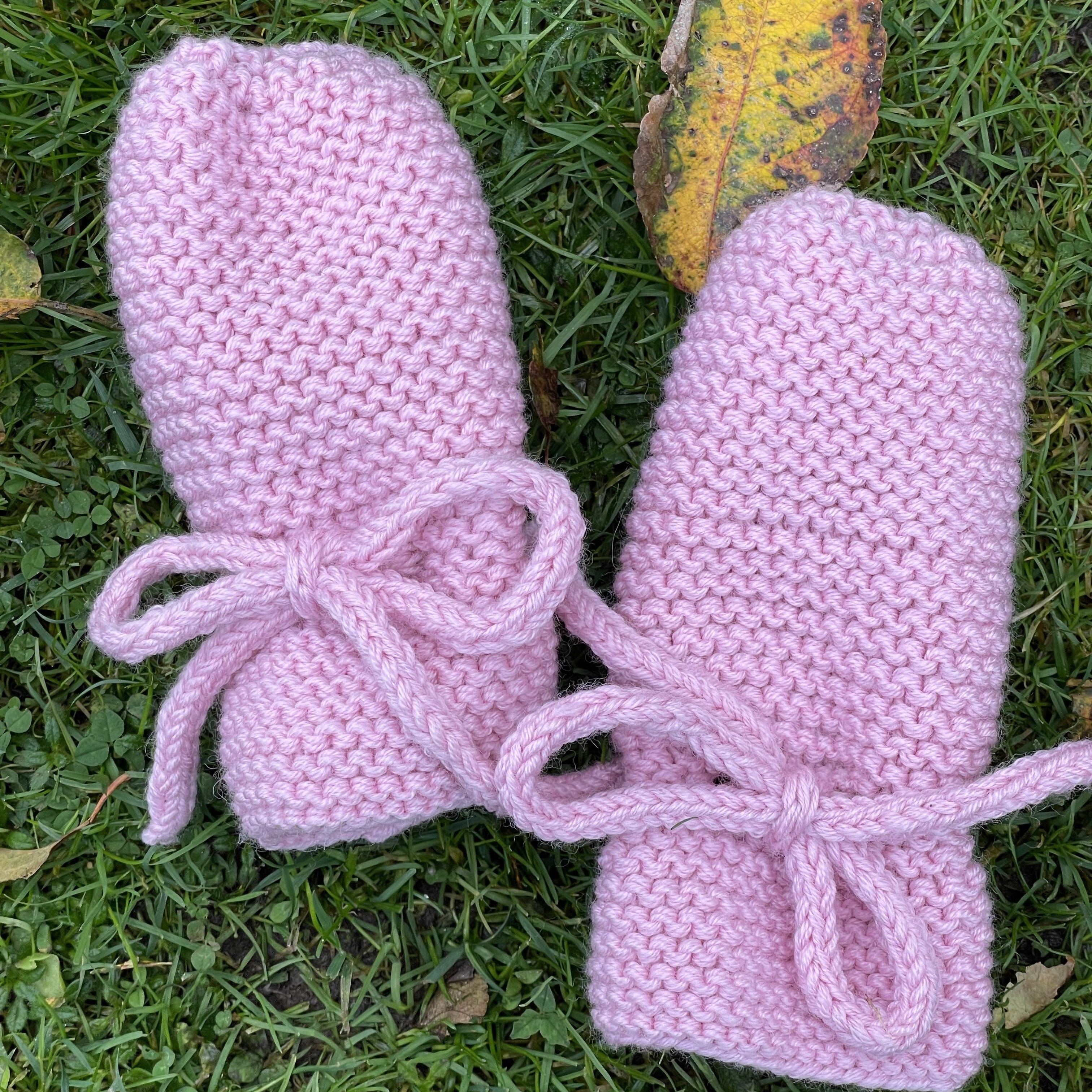 hobbii-ultra-easy-mittens-babyf-ustlinge-0-2-jahre image 1