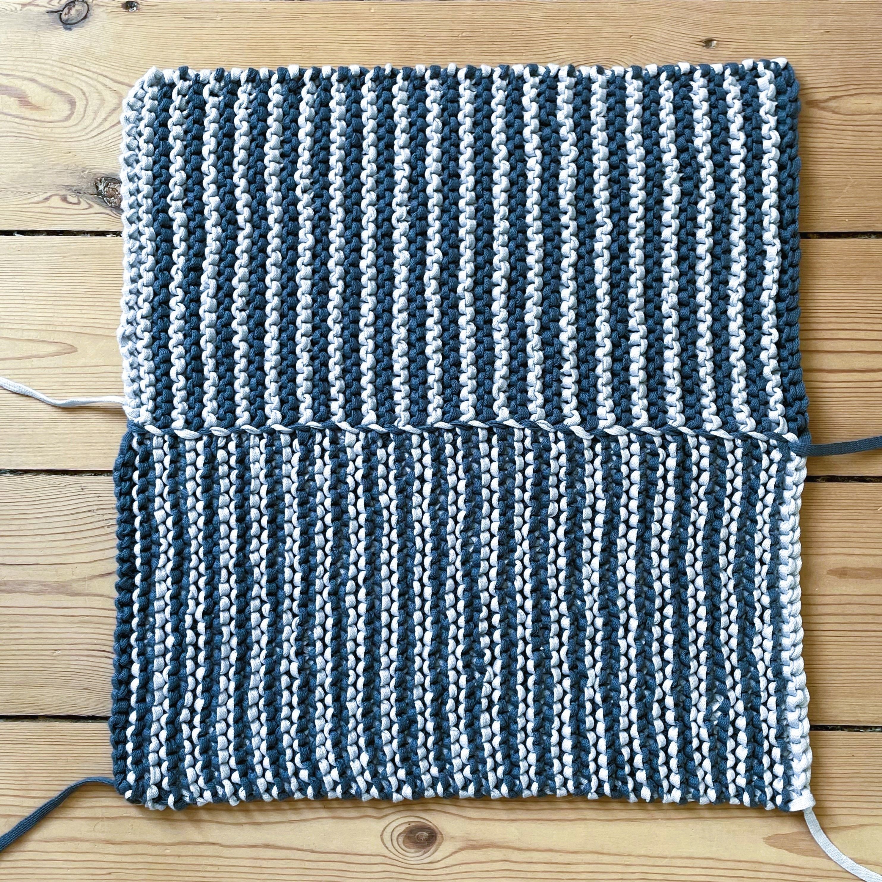 hobbii-sapphire-tasche-strickanleitung-one-size-streifen image 7