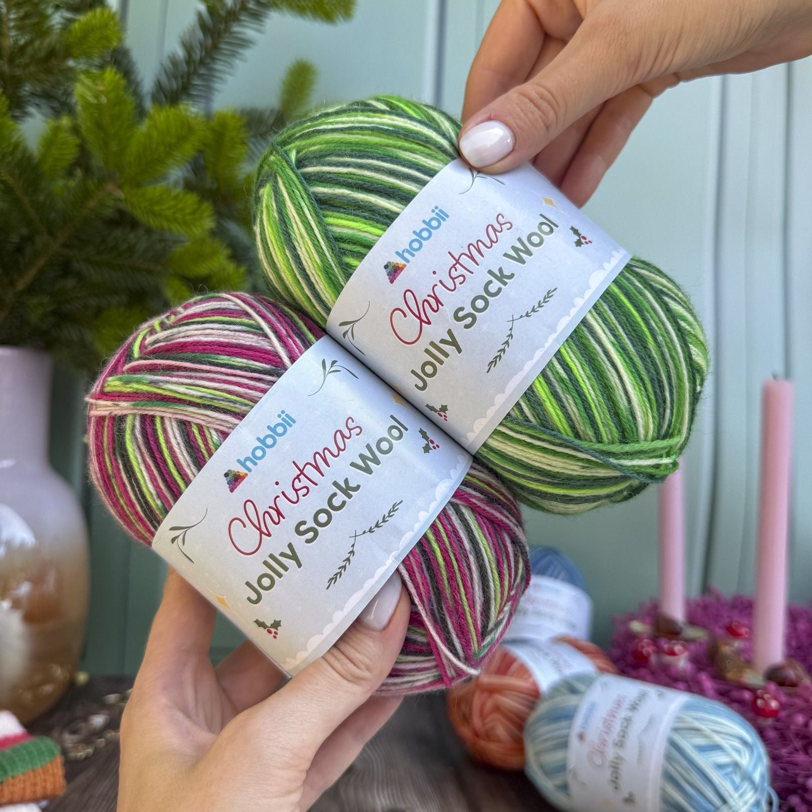 hobbii-garn-jolly-sock-wool-sockenwolle-classic-christmas-410m image 4