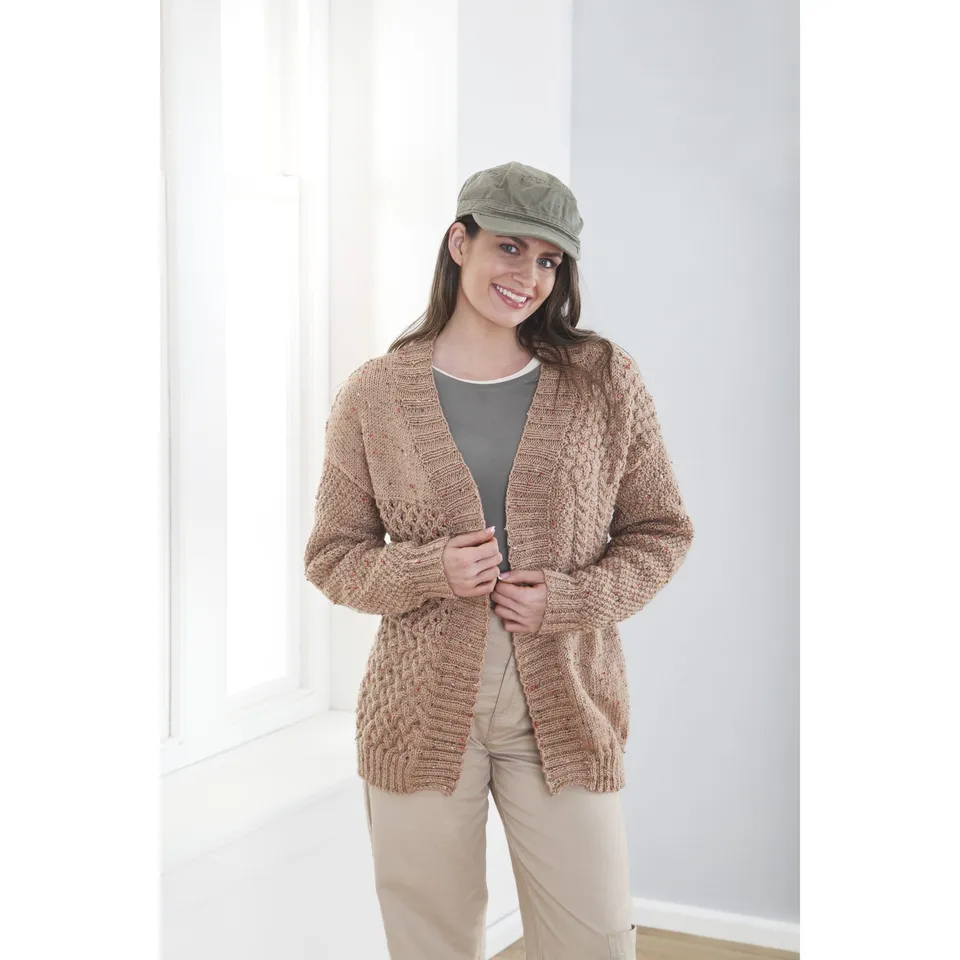 king-cole-patterns-6340-cardigan-weste-strickanleitung-aran image 1