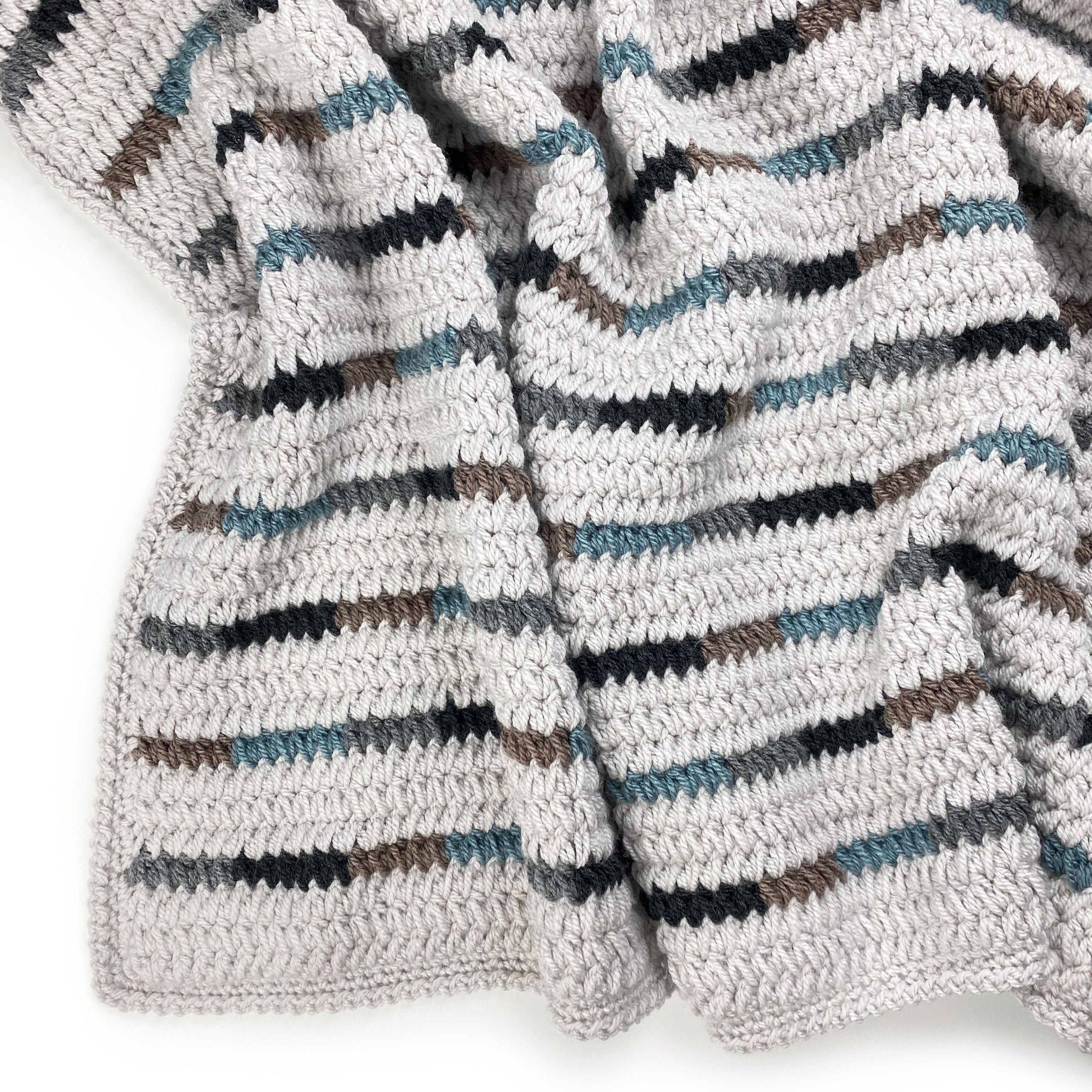 hobbii-anleitungen-kames-throw-decke-h-kelanleitung-baby image 1