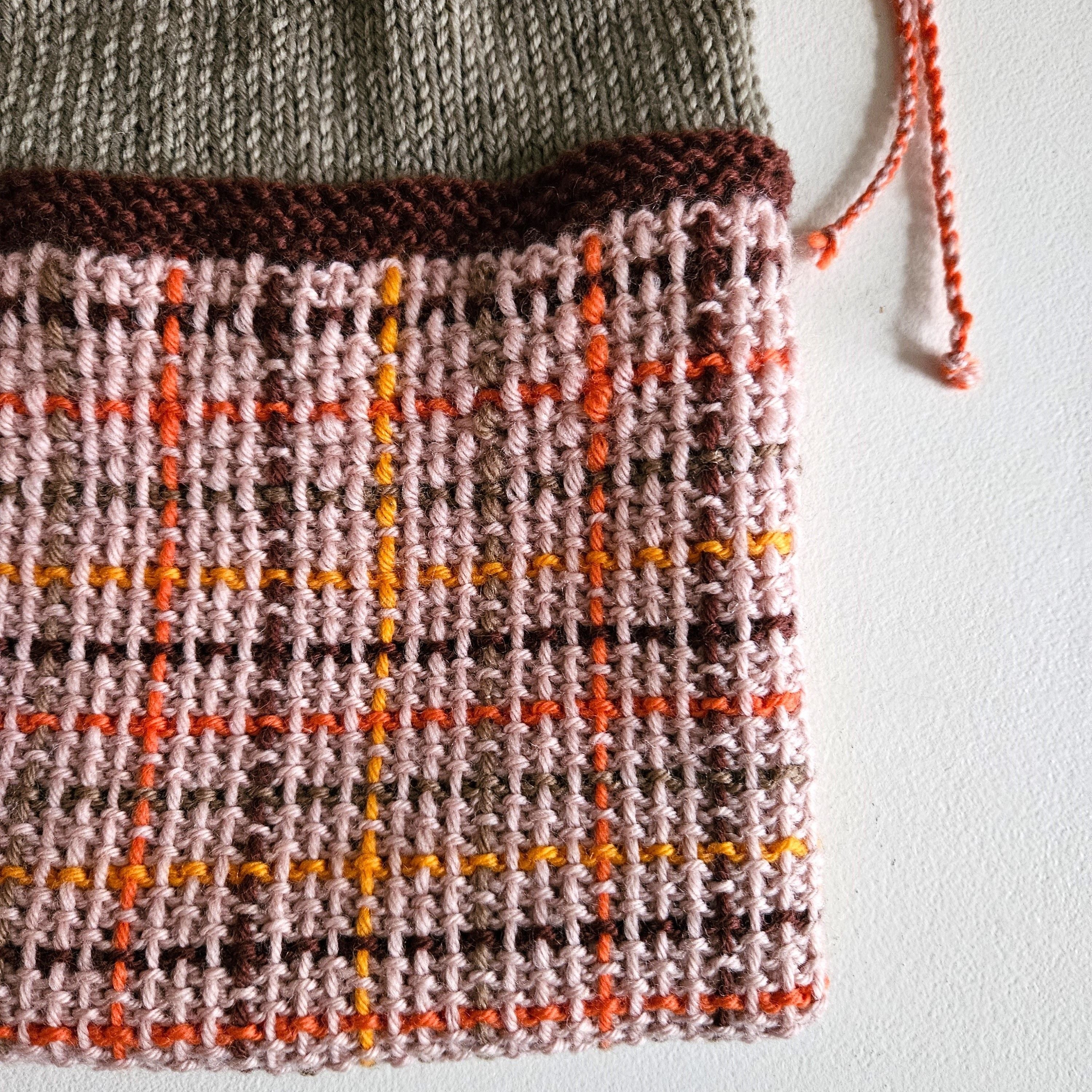 hobbii-tartan-projektbeutel-strickanleitung-one-size-32-cm image 5
