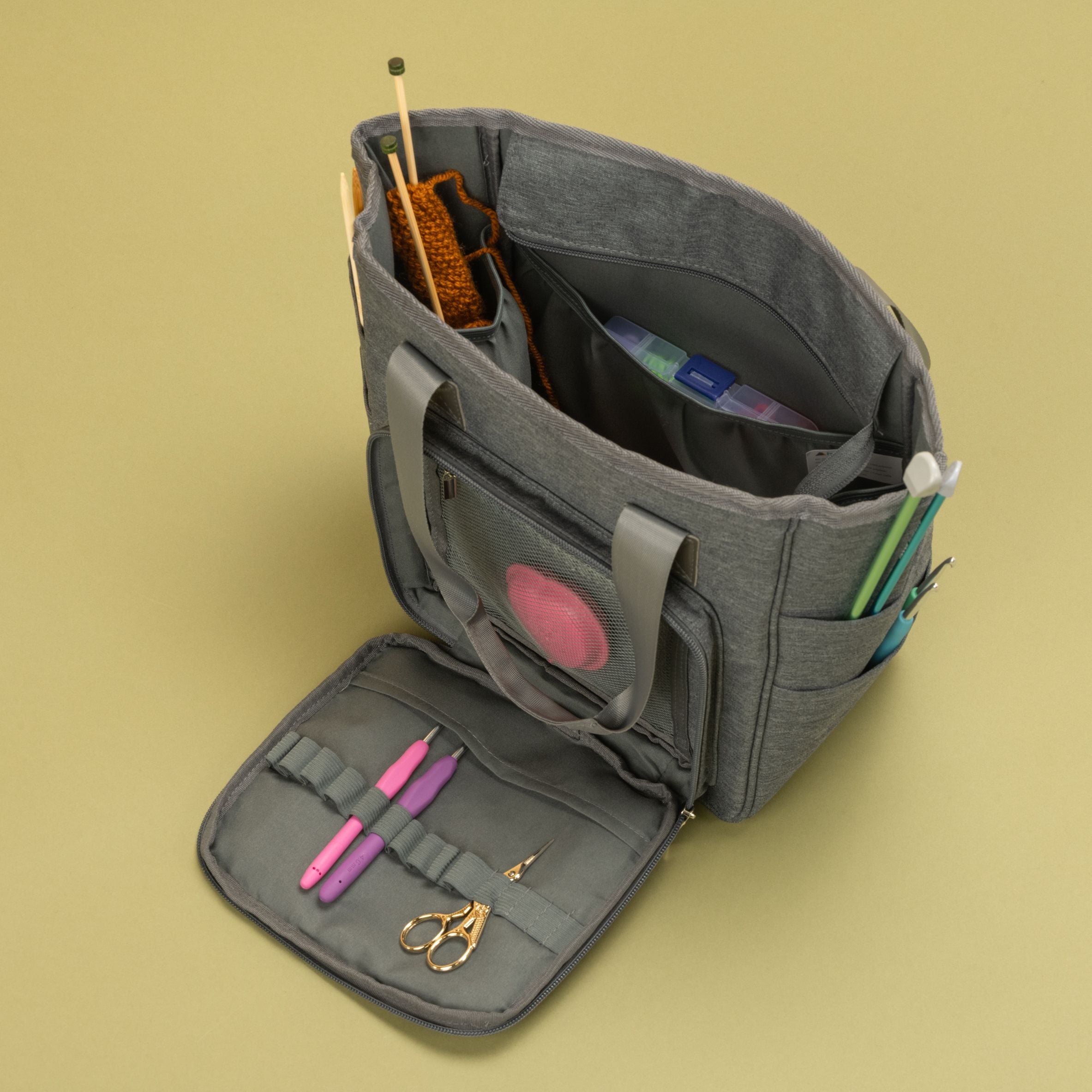 hobbii-handarbeitstasche-to-go-stricktasche-petroleum image 4